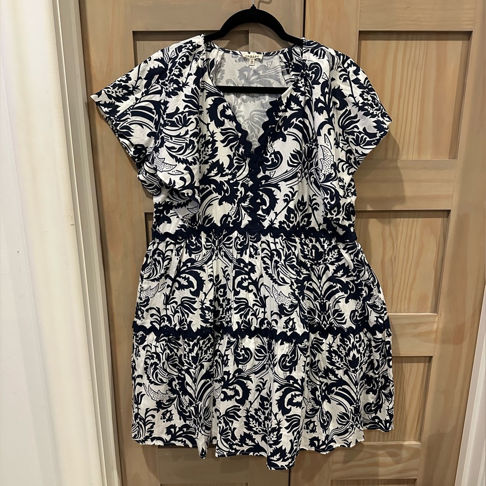 JODIFL Navy and White Floral Mini Dress